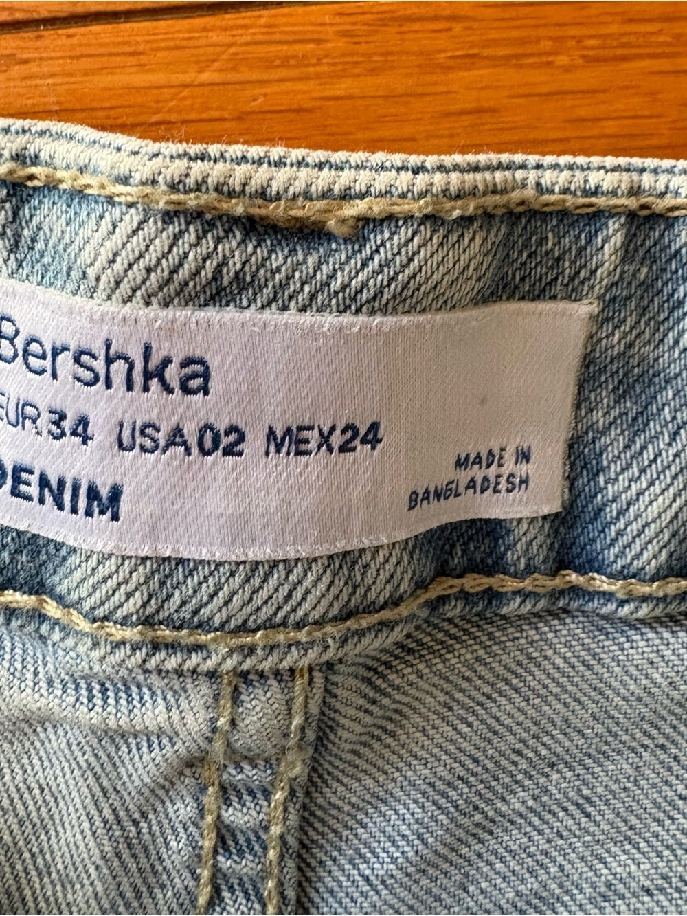 Bershka 2 Y2K light wash denim micro short shorts biker grunge high rise - Picture 3 of 4